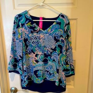 Gently used Lilly Pulitzer reversible top